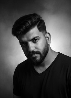 Jawad Ahmad - Acompañantes masculino in Lahore Photo 3 of 4