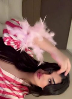 Jawaher - Transsexual escort in Doha Photo 5 of 9