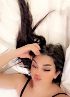 Jawaher - Transsexual escort in Doha Photo 6 of 9