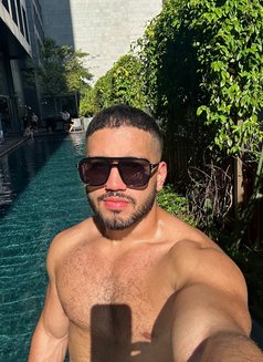 Jawy - masseur in Dubai Photo 7 of 10