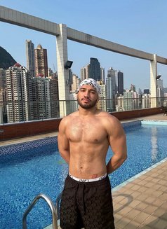 Jawy - masseur in Dubai Photo 8 of 10