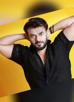 Jax - Male escort in Bangalore Photo 3 of 4