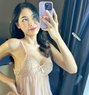 Jaxxen - Transsexual escort in Hong Kong Photo 1 of 6