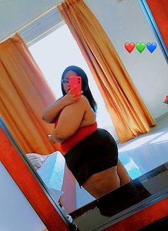 Jay - escort in Al Juffair Photo 6 of 6