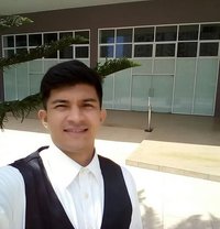 Jay Cee - Male escort in Manila