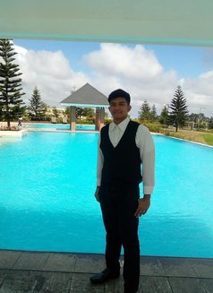 Jay Cee - Male escort in Manila Photo 4 of 4