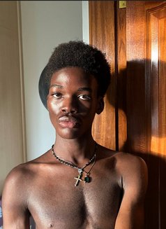 Jay Classy - Male escort in Nairobi Photo 2 of 6