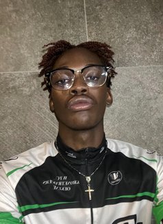 Jay Classy - Male escort in Nairobi Photo 5 of 6