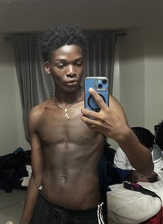 Jay Classy - Male escort in Nairobi Photo 6 of 6