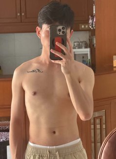 Jay Cute boy - masseur in Bangkok Photo 3 of 8