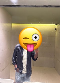 Jay Expert Licker - Acompañantes masculino in New Delhi Photo 3 of 11