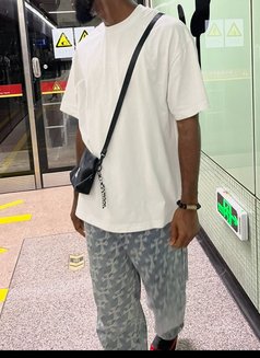 Jay - Male escort in Dubai Photo 1 of 4