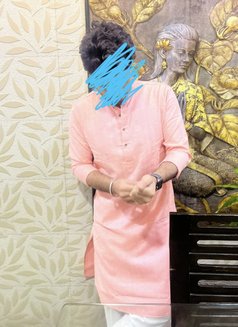 Jay - Male escort in Mumbai Photo 1 of 3