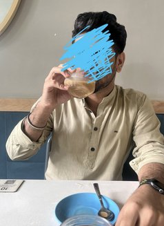 Jay - Male escort in Mumbai Photo 3 of 3