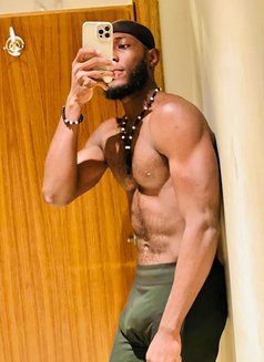 Jay Jey - Acompañantes masculino in Al Manama Photo 6 of 18