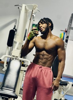 Jay Jey - Acompañantes masculino in Al Manama Photo 8 of 18