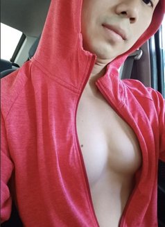 Jay Me - masseur in Kuala Lumpur Photo 5 of 5