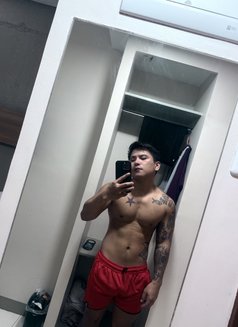 Jay Moreno - Male escort in Manila Photo 11 of 11