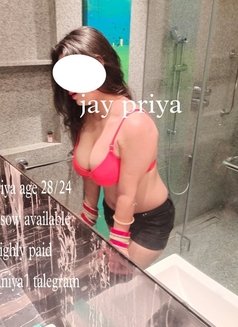 Jay Priya - adult performer in Noida Photo 2 of 10