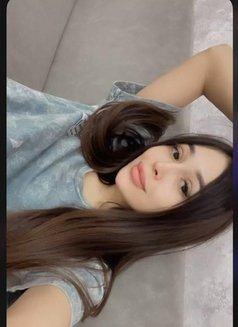 aysun - escort in Dubai Photo 1 of 6
