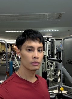 Jay - Male escort in Hong Kong Photo 1 of 7