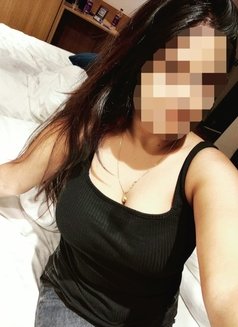 Zoya Call Girl Cam and Real Meet - escort in Chennai Photo 2 of 2