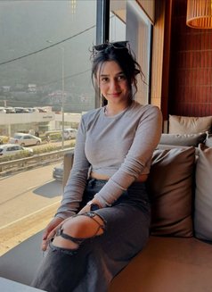 Jaya - escort in Mumbai Photo 1 of 1