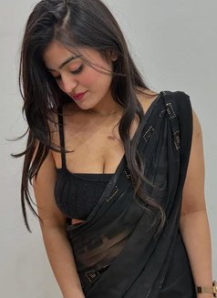 Jaya Singh - escort in Mumbai Photo 3 of 6