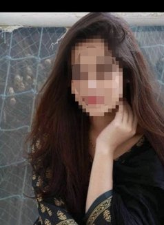 Jayashree Fun Cam Show - escort in Chennai Photo 2 of 2