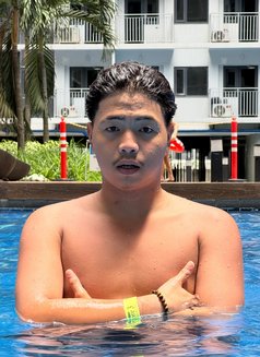 Jayb - Male escort in Manila Photo 1 of 3