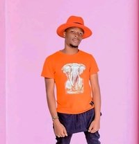 Jayb - Male adult performer in Abu Dhabi