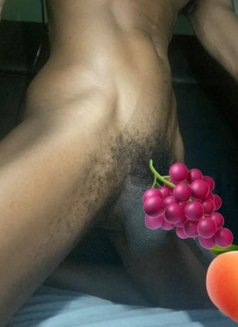 Jayden Go… Down - Male adult performer in Accra Photo 1 of 3