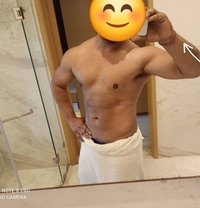 Jayesh - Acompañantes masculino in Gurgaon Photo 1 of 2