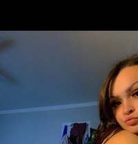 Roselinda - escort in Tokyo