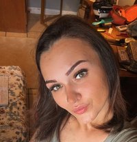 Roselinda - escort in Tokyo