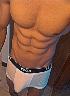 Jayson 8inch - Male escort in Bangkok Photo 5 of 5