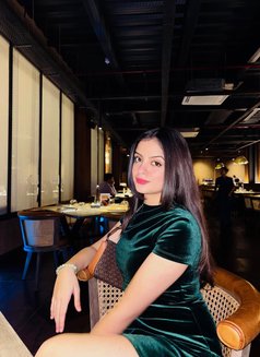 Jaysri - escort in Mangalore Photo 2 of 4