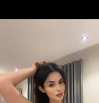Jayy - escort in Jeddah Photo 1 of 7