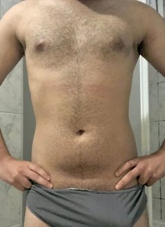 Yours Boy - Male escort in İstanbul Photo 7 of 8