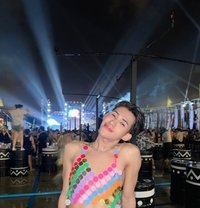 Jazy - Transsexual escort in Doha