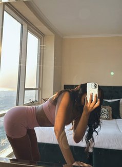 Jazz - escort in Dubai Photo 1 of 5