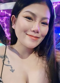 Jazz - escort in Doha Photo 5 of 14