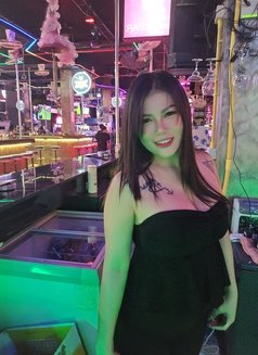 Jazz - escort in Doha Photo 9 of 14