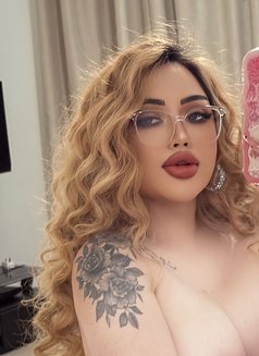 Jazzy is back - escort in Muscat Photo 18 of 19