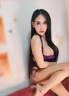 Jazzy Ladyboy - Transsexual escort in Muscat Photo 7 of 8