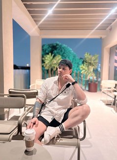 Jazzy - Male escort in Doha Photo 2 of 4
