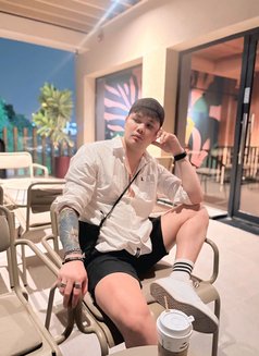 Jazzy - Male escort in Doha Photo 3 of 4