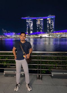 Jb Yanson - Male escort in Manila Photo 12 of 16