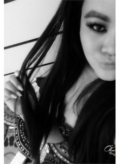 Jdd - escort in Dubai Photo 2 of 9