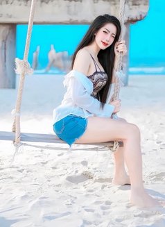 Je Da - Transsexual escort in Muscat Photo 5 of 30